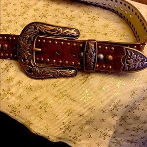 Western style copper and silver toned belt ladies